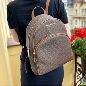 Large Abbey Backpack Michael Kors